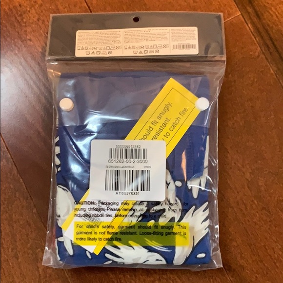 NEW Gap Dino PJ - Picture 4 of 5